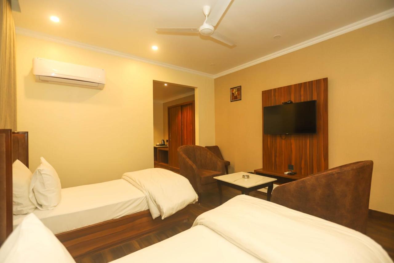 Hotel Pong View Dharamshala Extérieur photo