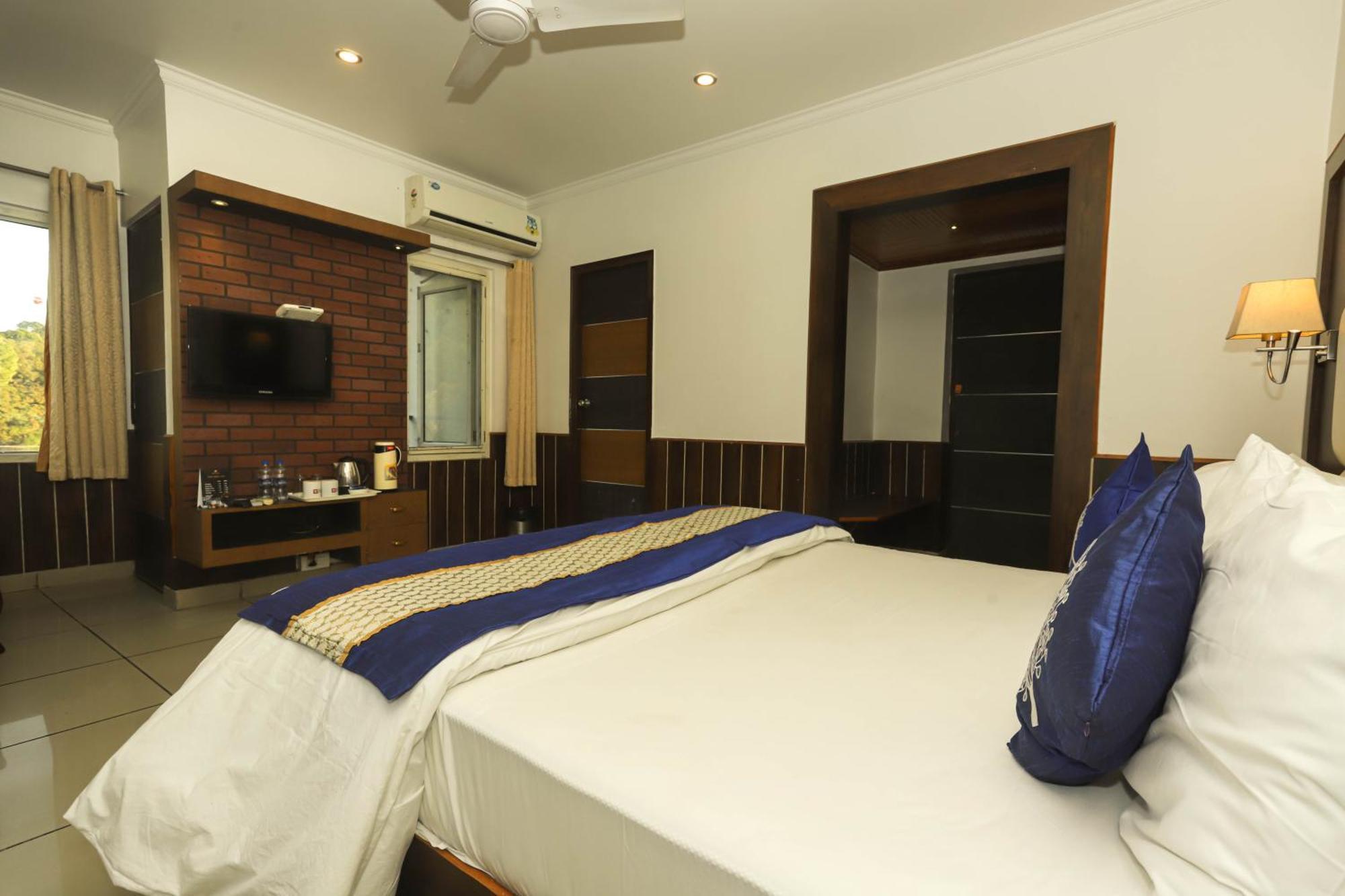 Hotel Pong View Dharamshala Extérieur photo